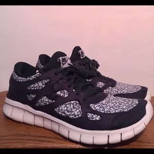 Nike free run 2 liberty floral